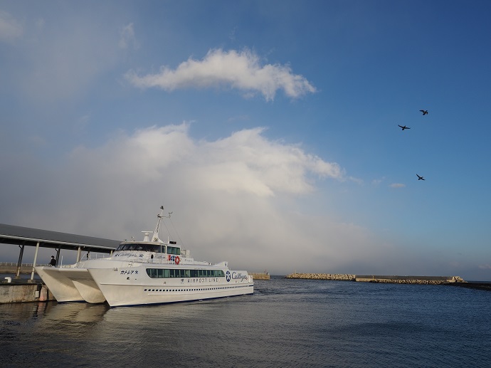 ▲津松坂港～中部国際空港（セントレア）をわずか45分で結ぶ高速船
