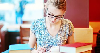 どうして自社株買いで株価が上がるのか? 企業発表の読み解き方=川畑明美 180204kawabataakemi_eye